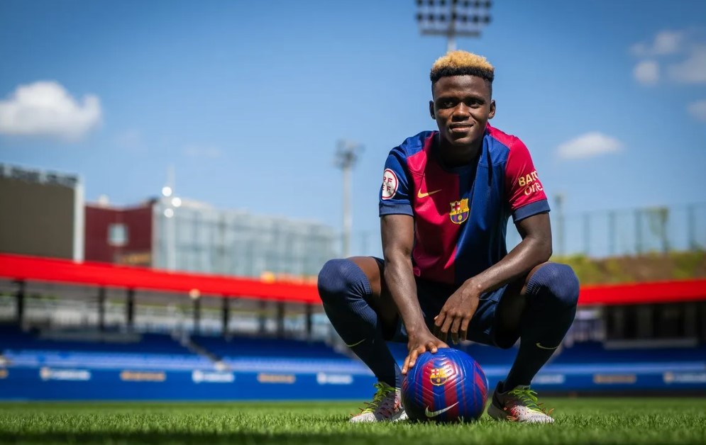 Aziz Issah Profile And Statistics 2024/25